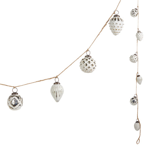 White & Silver Ornament Garland 72"