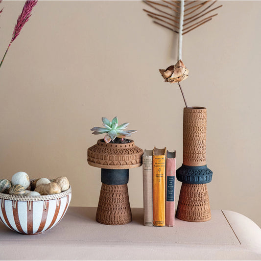 Bloomingville - Handmade Debossed Terra-Cotta Vase