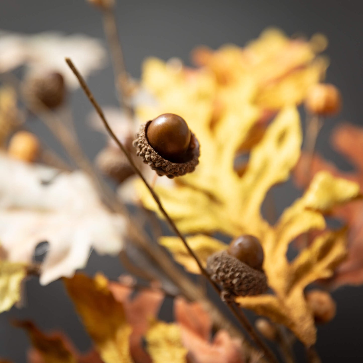Multi Oak Leaf Pick