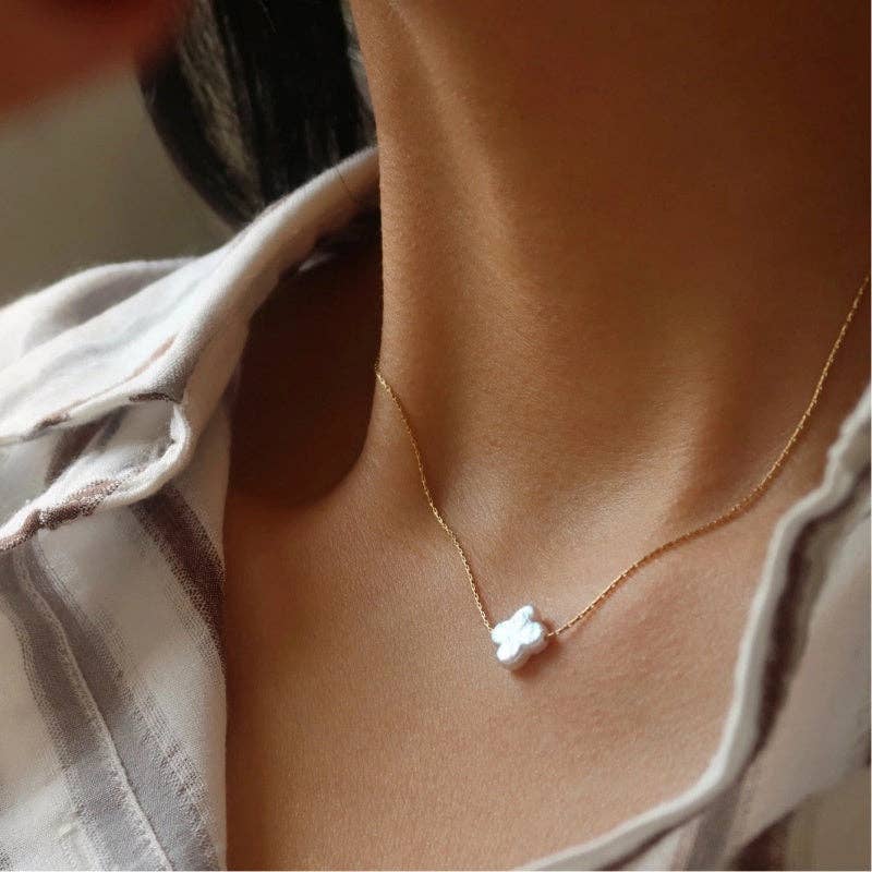 Perimade & Co. LLC - Baroque Pearl Heart Clover Round Necklace in Stainless Steel