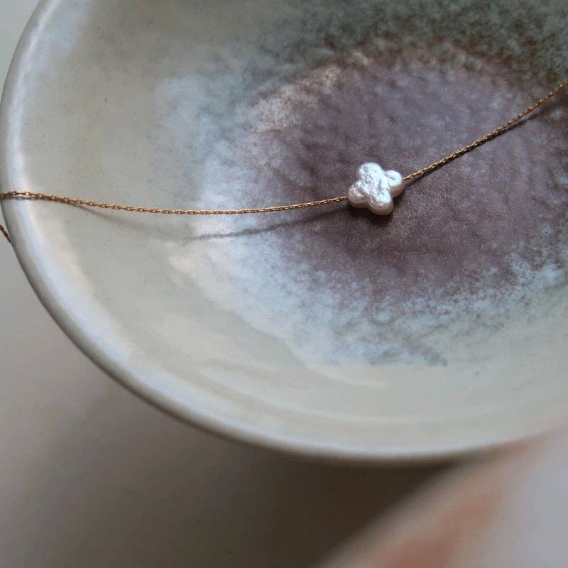 Perimade & Co. LLC - Baroque Pearl Heart Clover Round Necklace in Stainless Steel