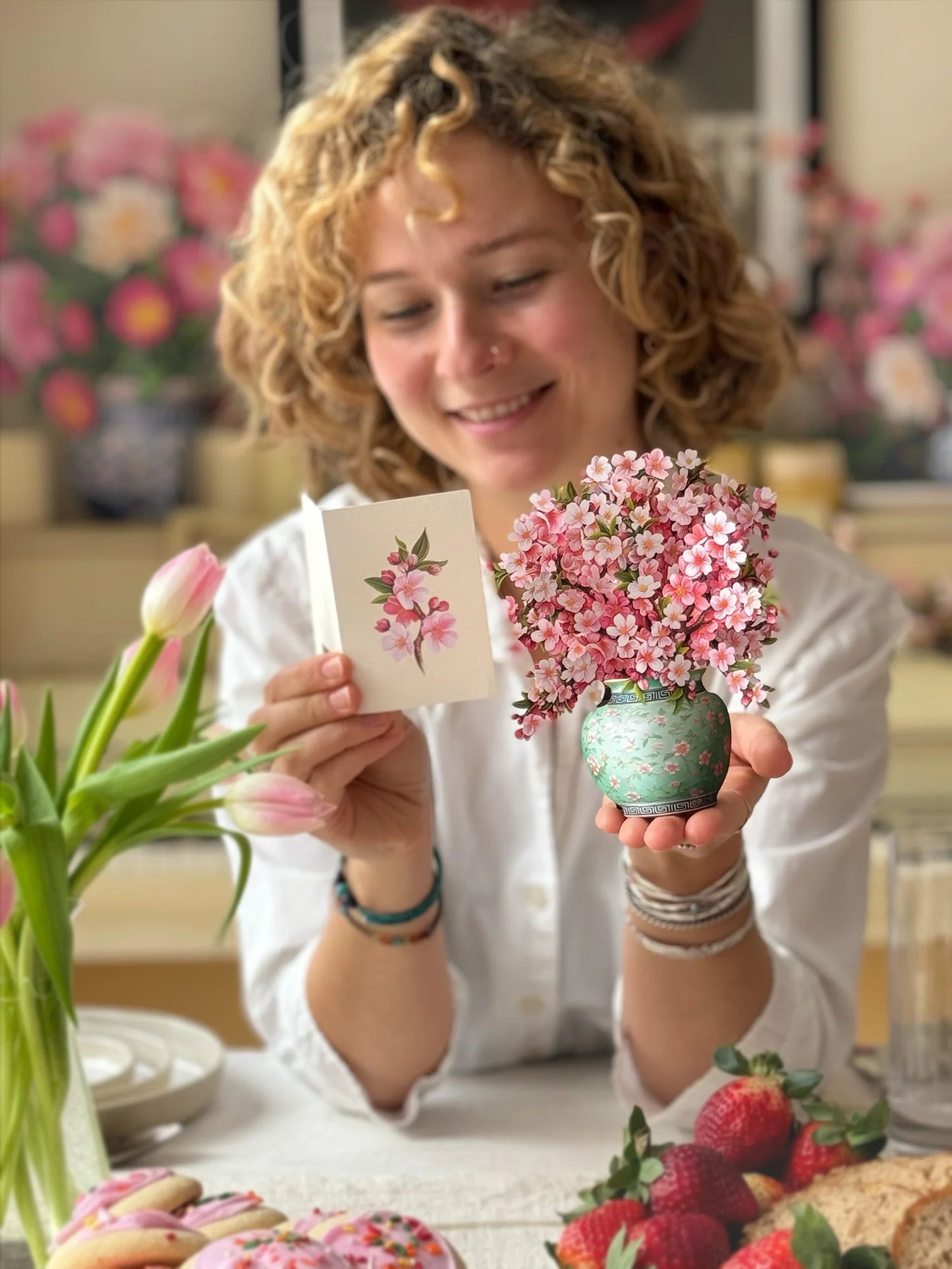 Freshcut Paper. Mini Japanese Cherry Blossoms Pop-Up Card