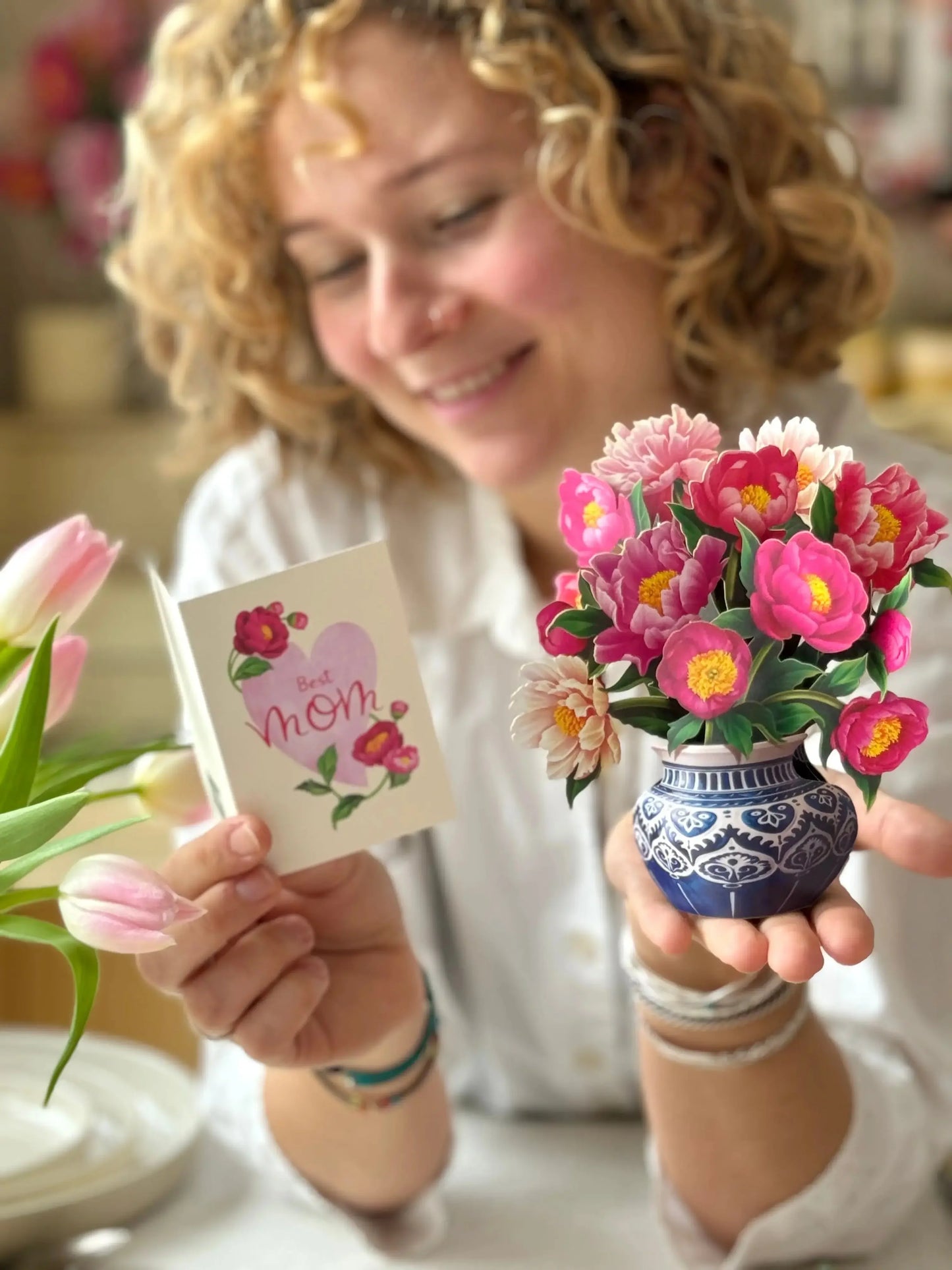 Freshcut Paper - Mini Mother's Day Peony Paradise Pop-Up Card