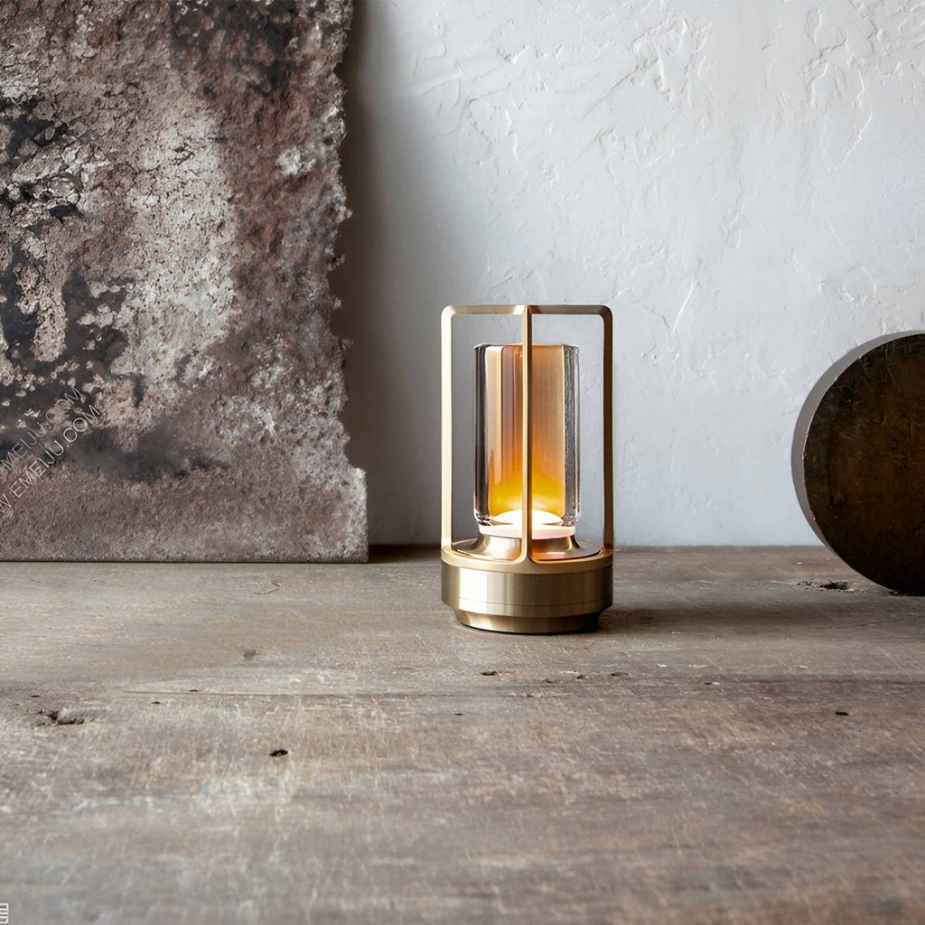 Metal Dimmable Cordless Table Lamp