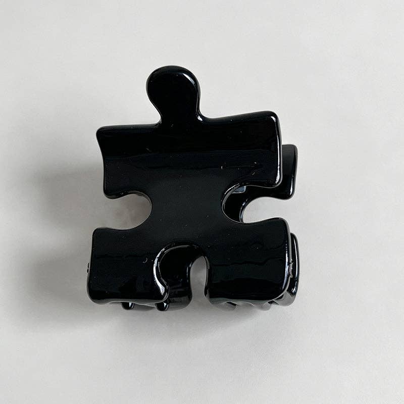 DAYLA - Geometric Pattern Claw Clip