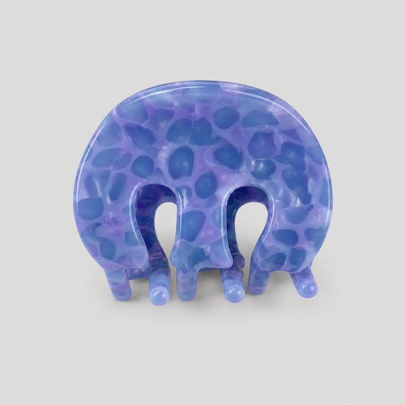 DAYLA - Petite Letter M Claw Clip