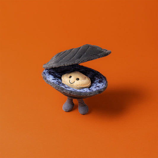 Jellycat Amuseable Michelle Mussel