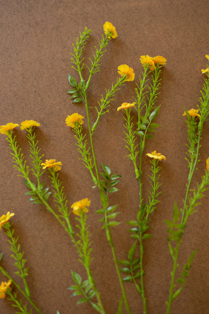 Artificial Daisy Spray - Yellow