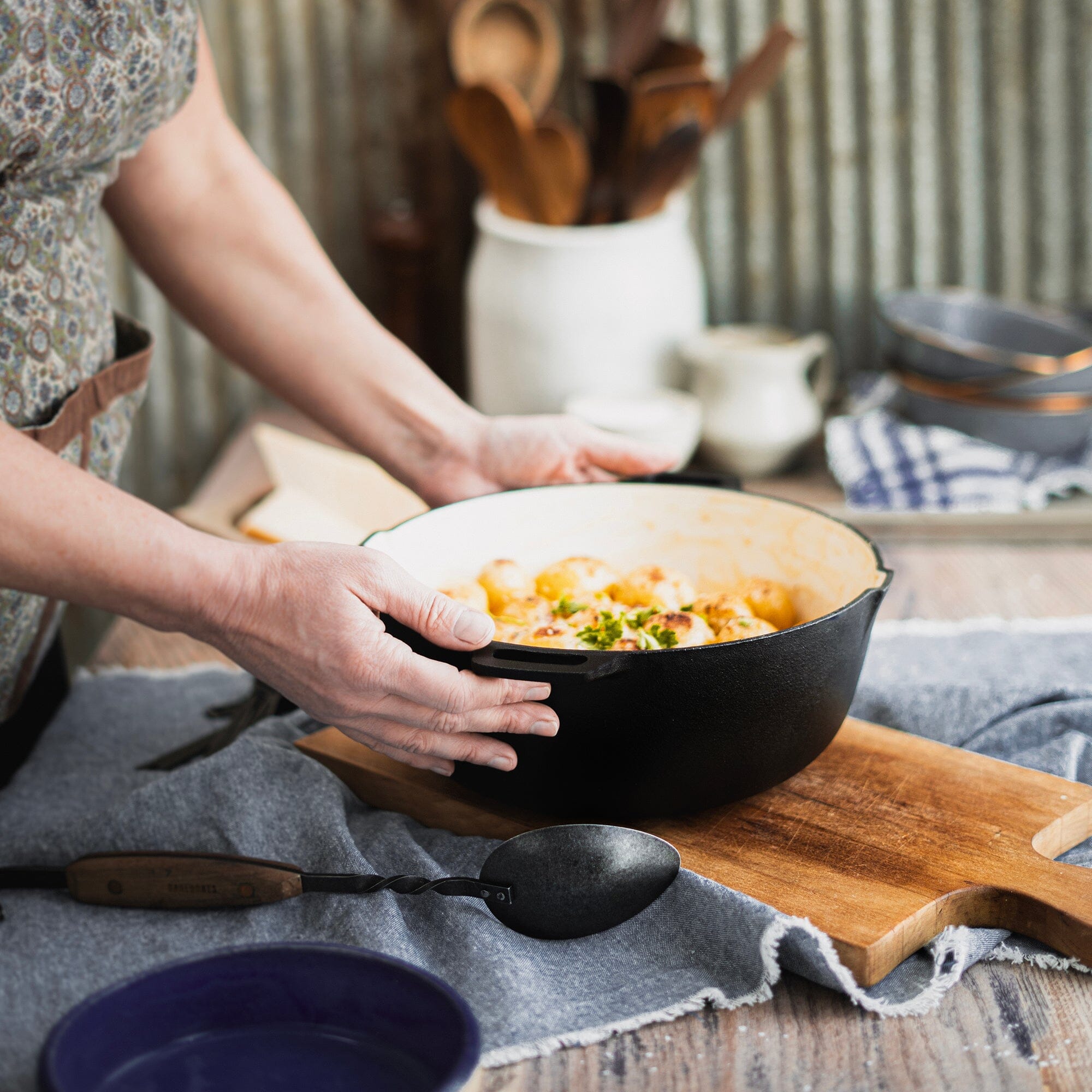 Barebones - Enamel Lined Cast Iron Crock Pot