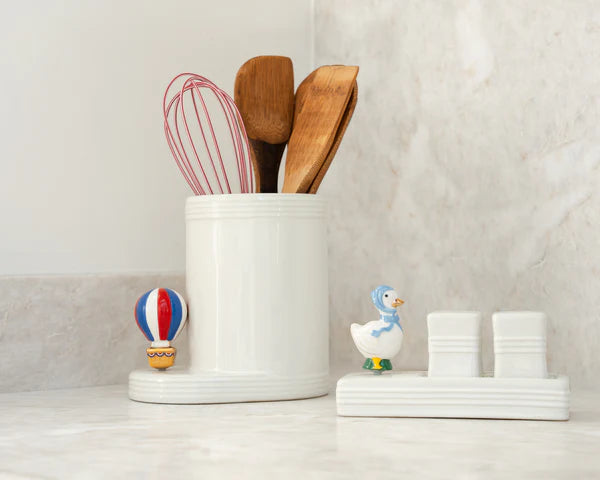Nora Fleming - Red, White, and Balloon (Hot Air Balloon)