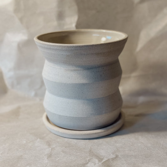 Olivia Snow Ceramics - 6" Angled Creme Planter with Saucer and Drainage