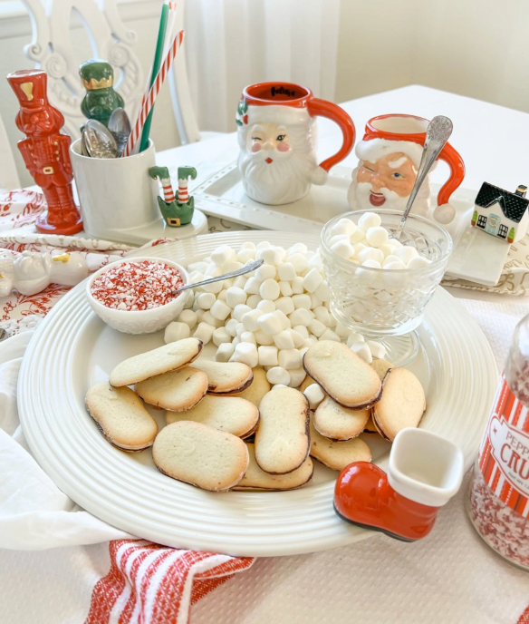 Nora Fleming Round Platter B9