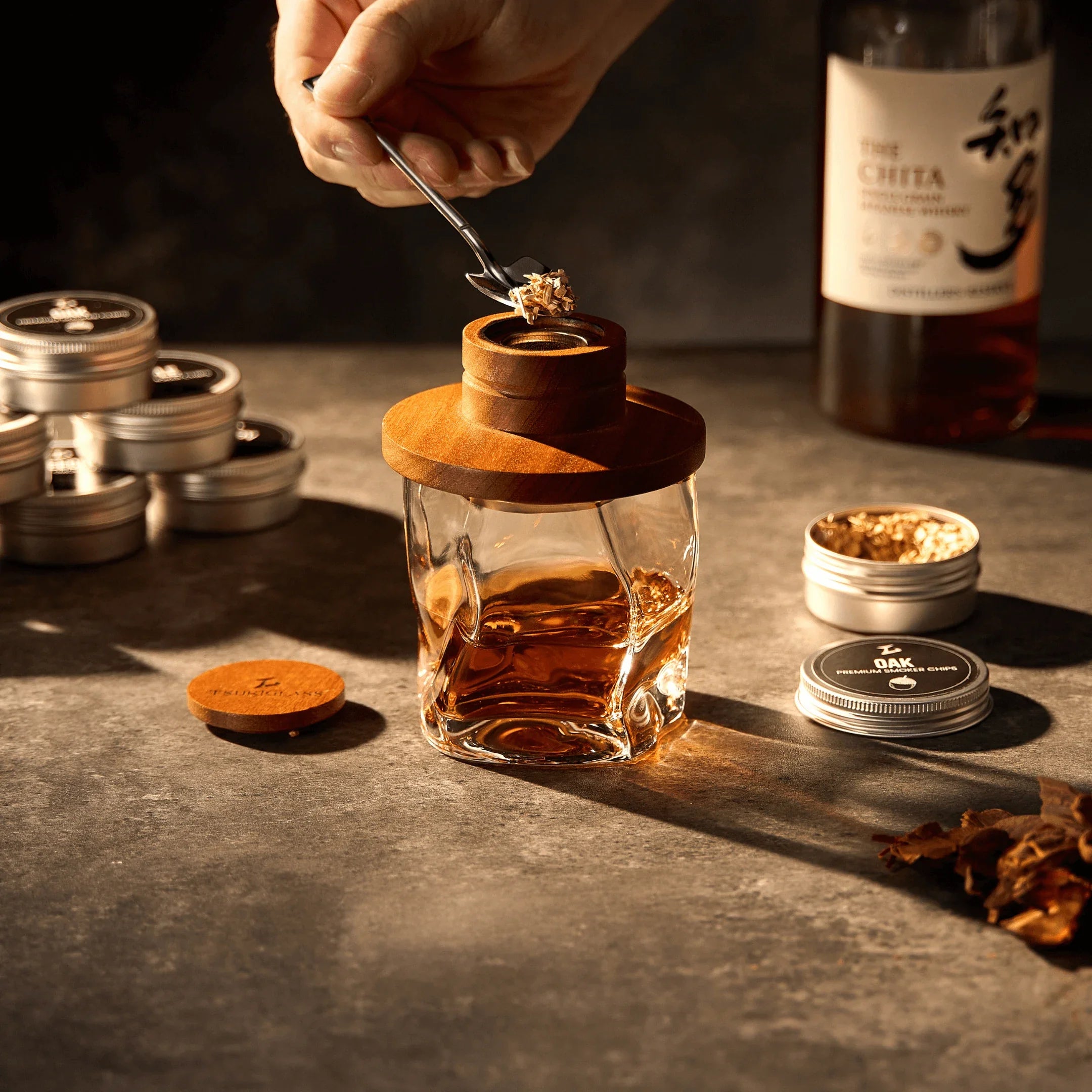 TsukiGlass - Smoker Kit For Whisky & Cocktails (With Torch)