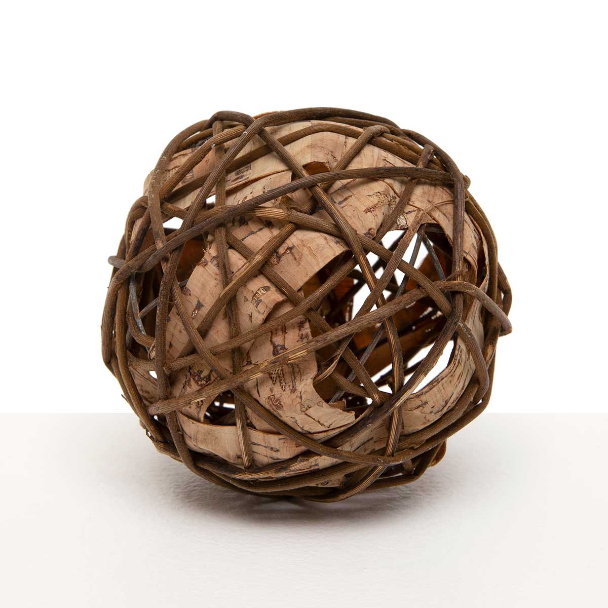 TWIG AND BARK BALL SMALL