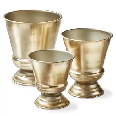 Wilmette Footed Planter (3 Sizes)