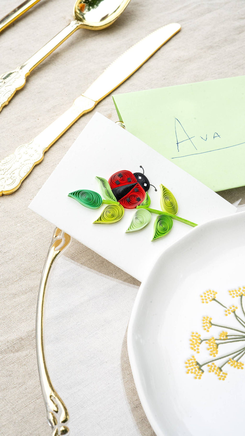 Quilling Card - Ladybug Gift Enclosure Mini Card