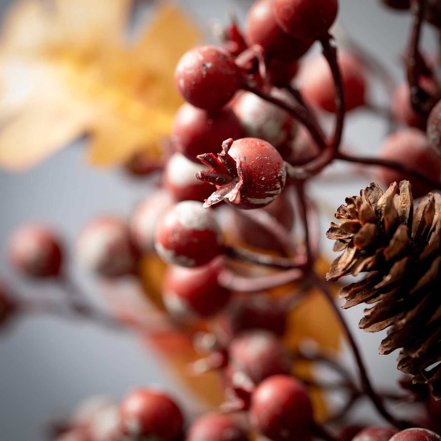 Berry/Leaf Wreath