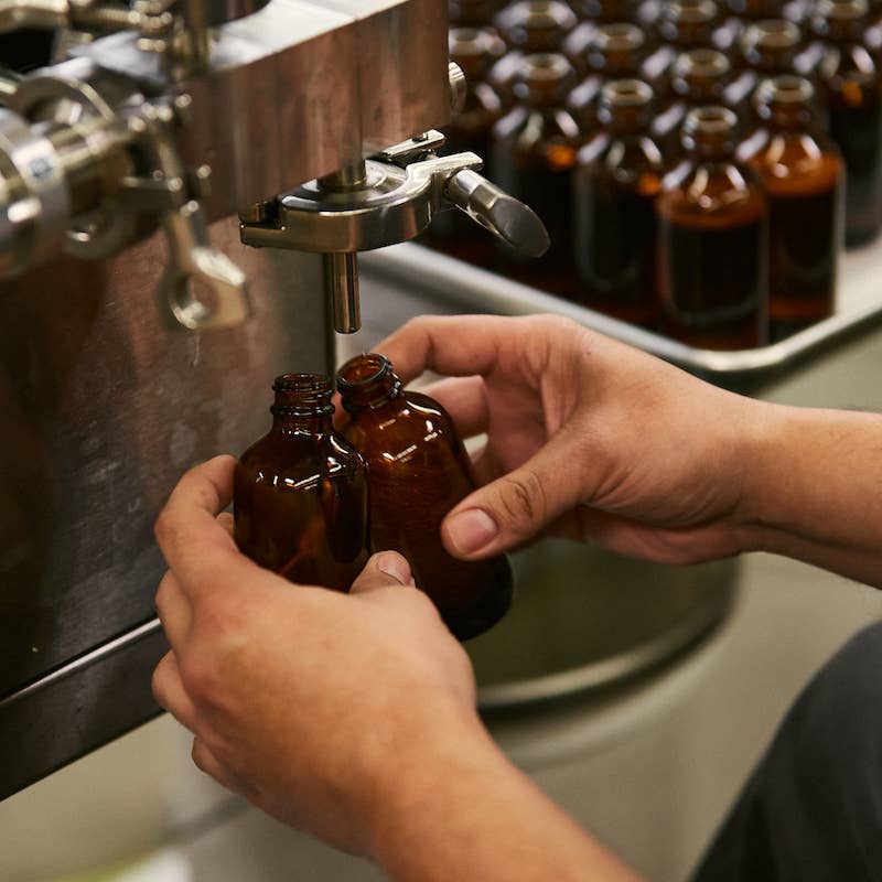 P.F. Candle Co. - Teakwood & Tobacco - 3.5 oz Reed Diffuser