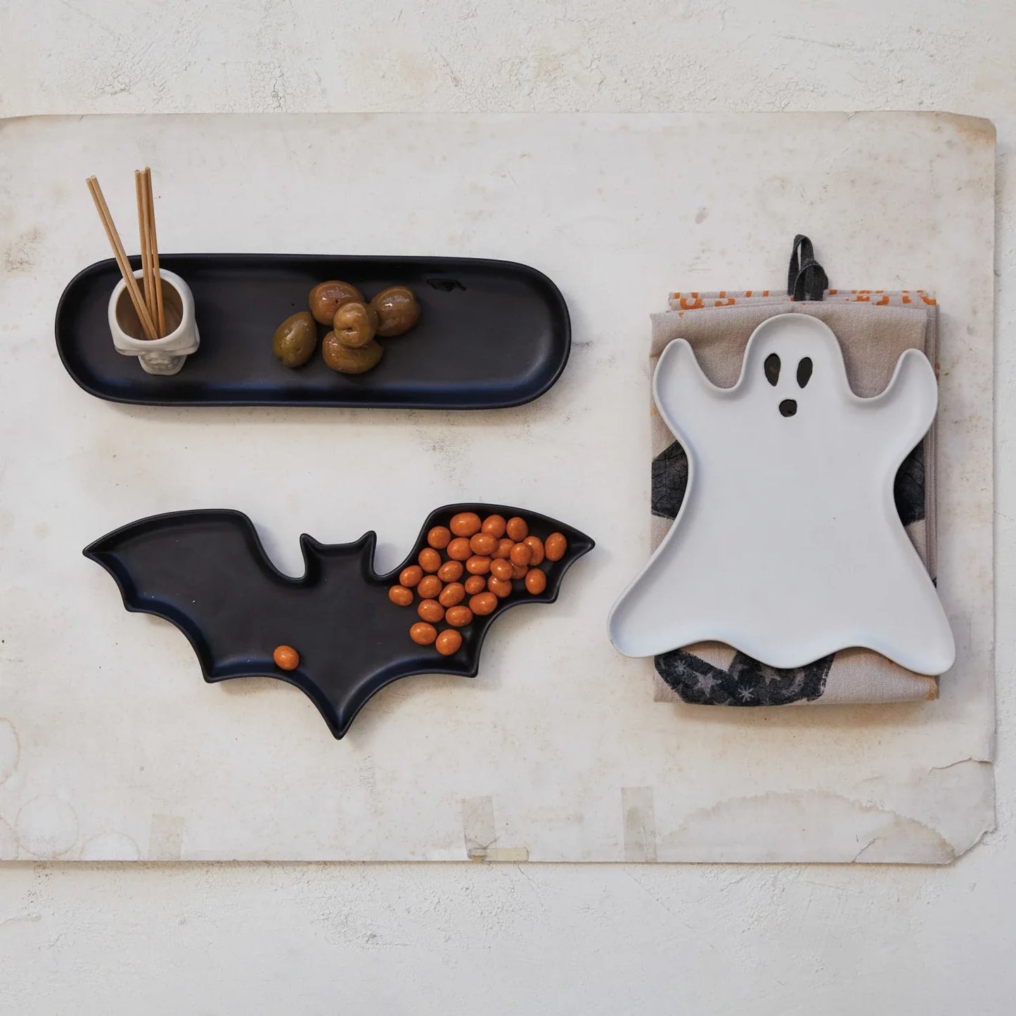 Ghost Shaped Stoneware Plate
